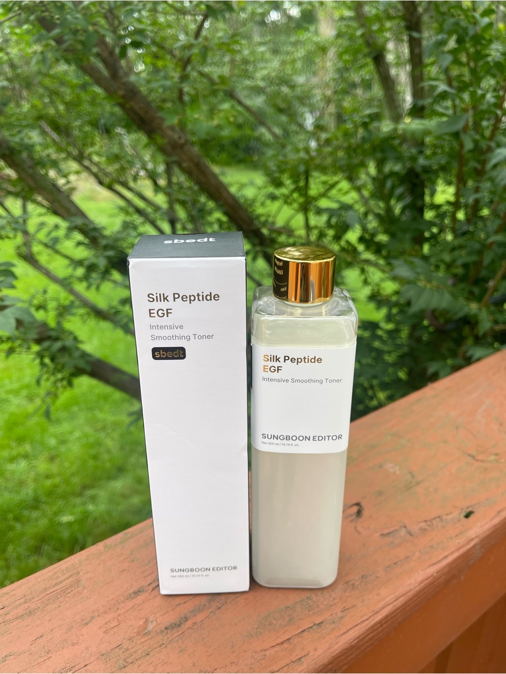 Silk Peptide EGF Intensive Smoothing Toner – White
